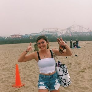 Meet your Posher, Ashley